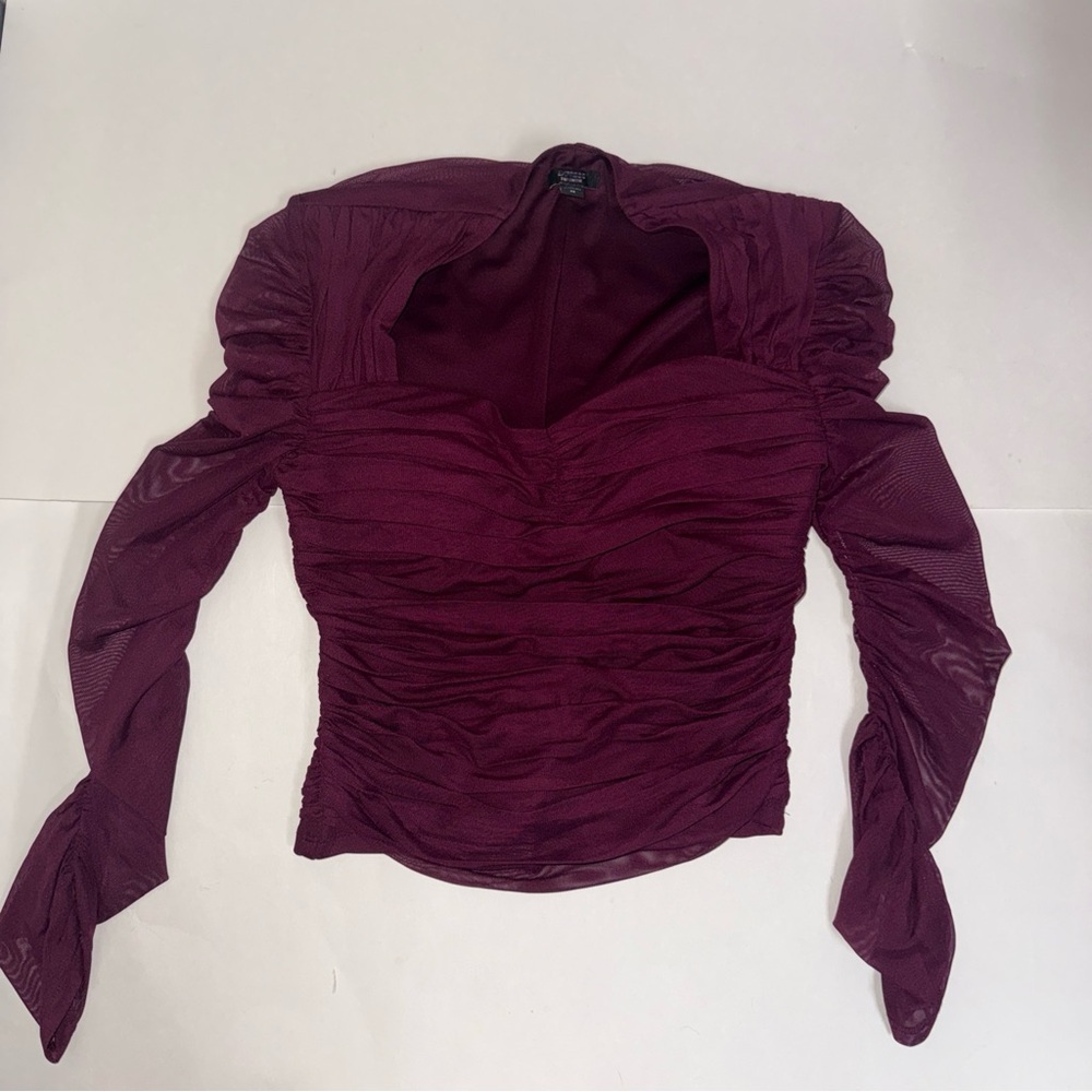 Adorable eggplant Express Shirt XS excellent condition